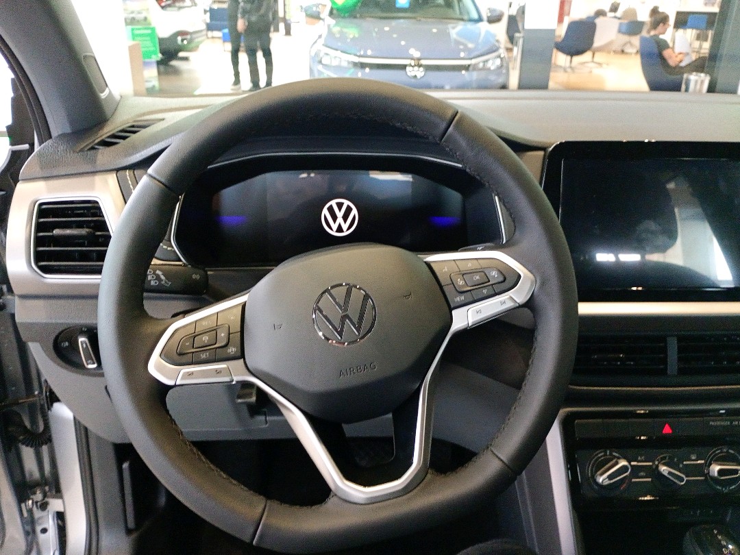 T-CROSS 1.0 200 TSI TOTAL FLEX AUTOMÁTICO6