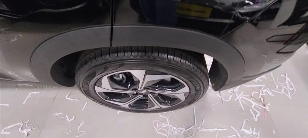 TIGGO 5X PRO 1.5 TCI FLEX HYBRID CVT TIGGO 5X PRO 1.5 TCI FLEX HYBRID CVT