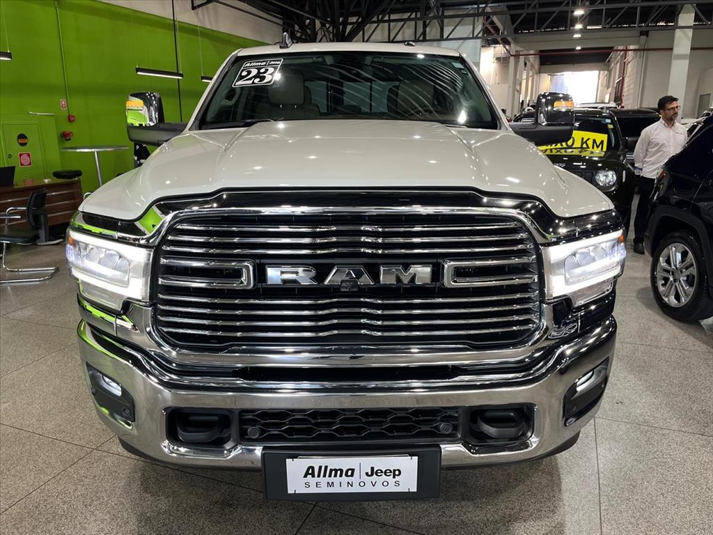2500 6.7 I6 TURBO DIESEL LARAMIE CD 4X4 AUTOMÁTICO1