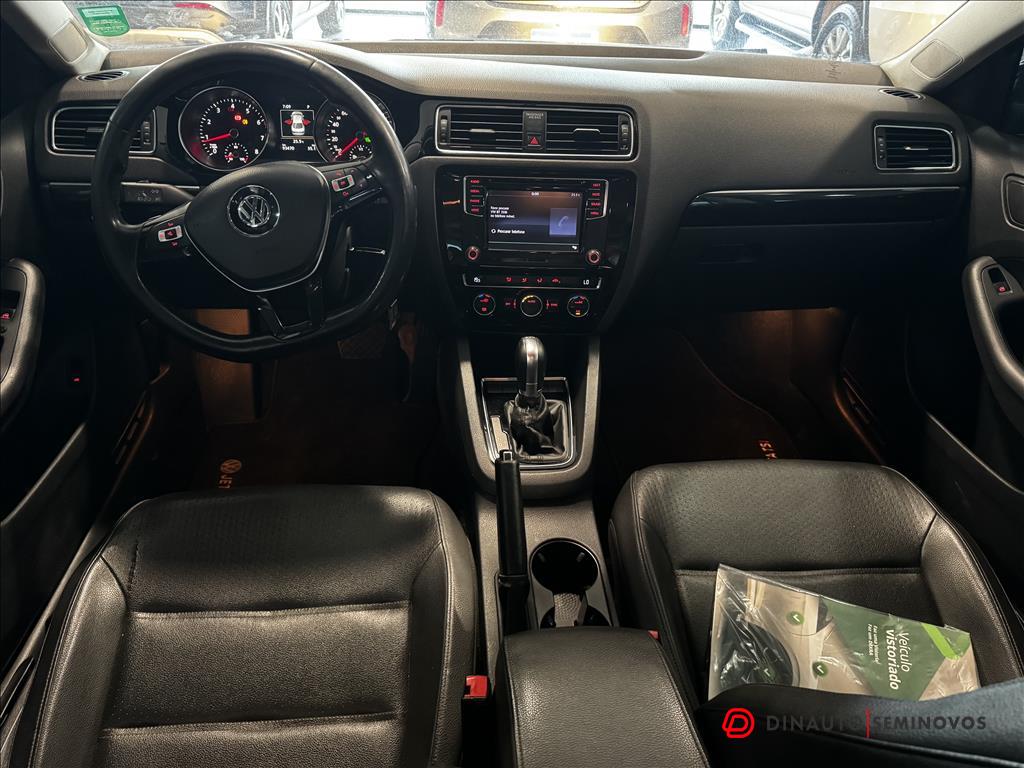 VW - Volkswagen-JETTA-2.0 TSI HIGHLINE 211CV GASOLINA 4P TIPTRONIC