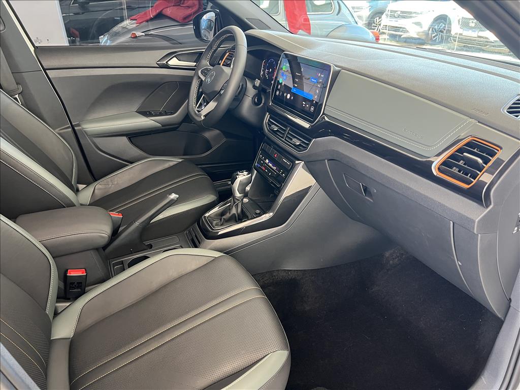 T-CROSS 1.4 250 TSI TOTAL FLEX EXTREME AUTOMÁTICO16