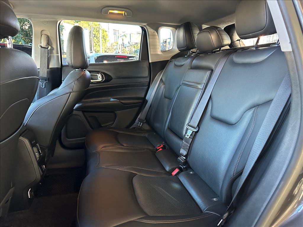 COMPASS 1.3 T270 TURBO FLEX LIMITED AT68
