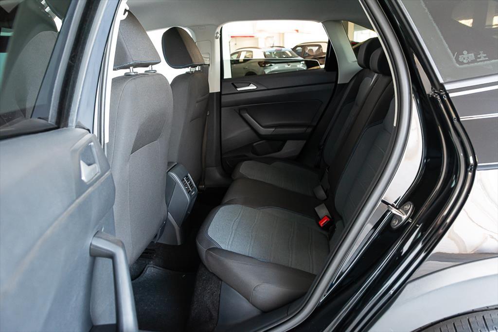 NIVUS 1.0 200 TSI TOTAL FLEX COMFORTLINE AUTOMÁTICO8