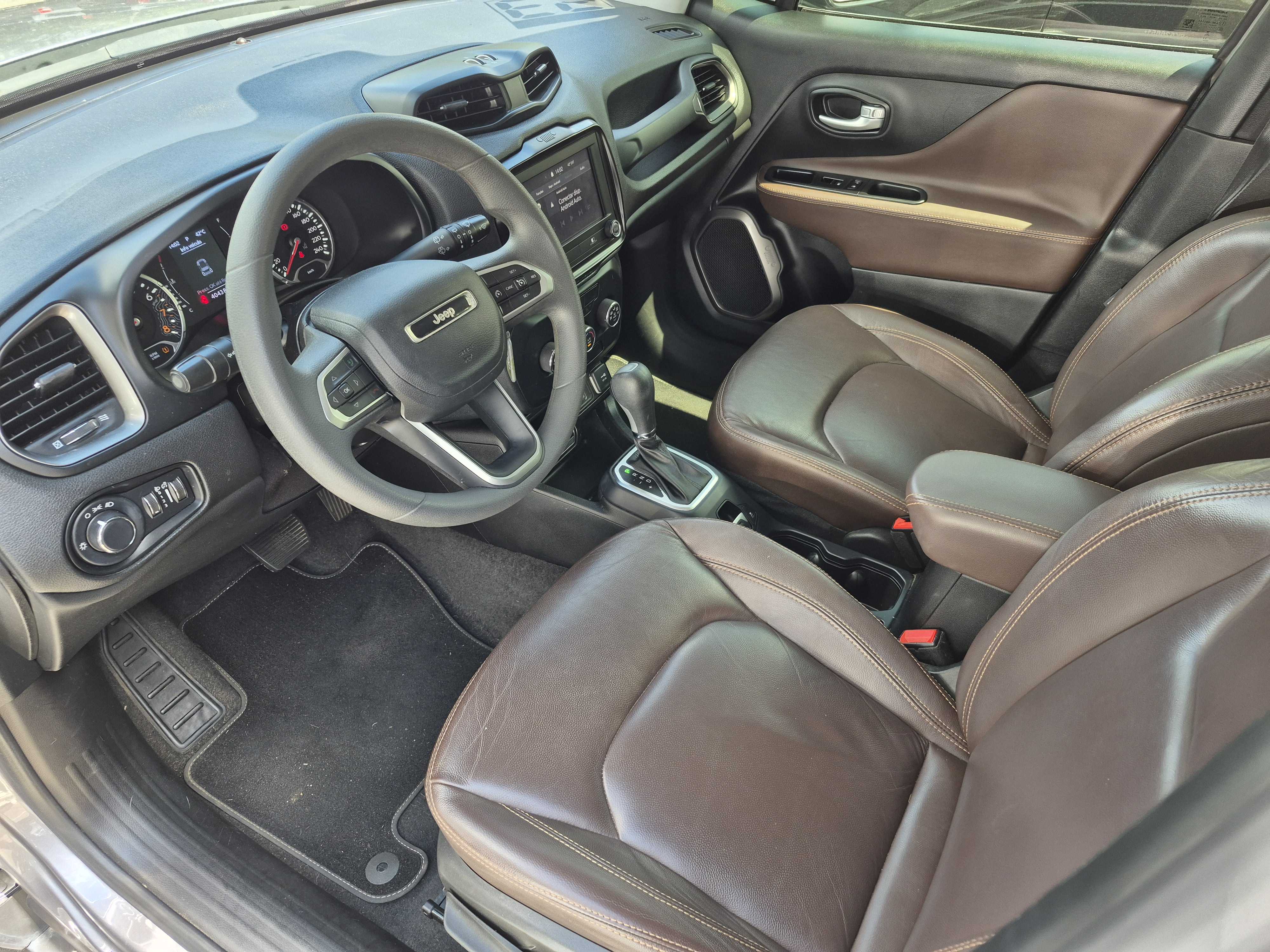 Foto ilustrativa do carro