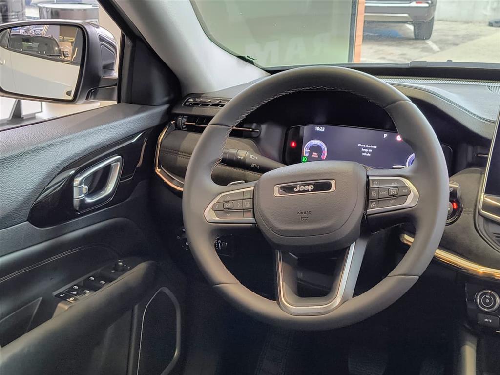 COMMANDER 1.3 T270 TURBO FLEX LIMITED AT65