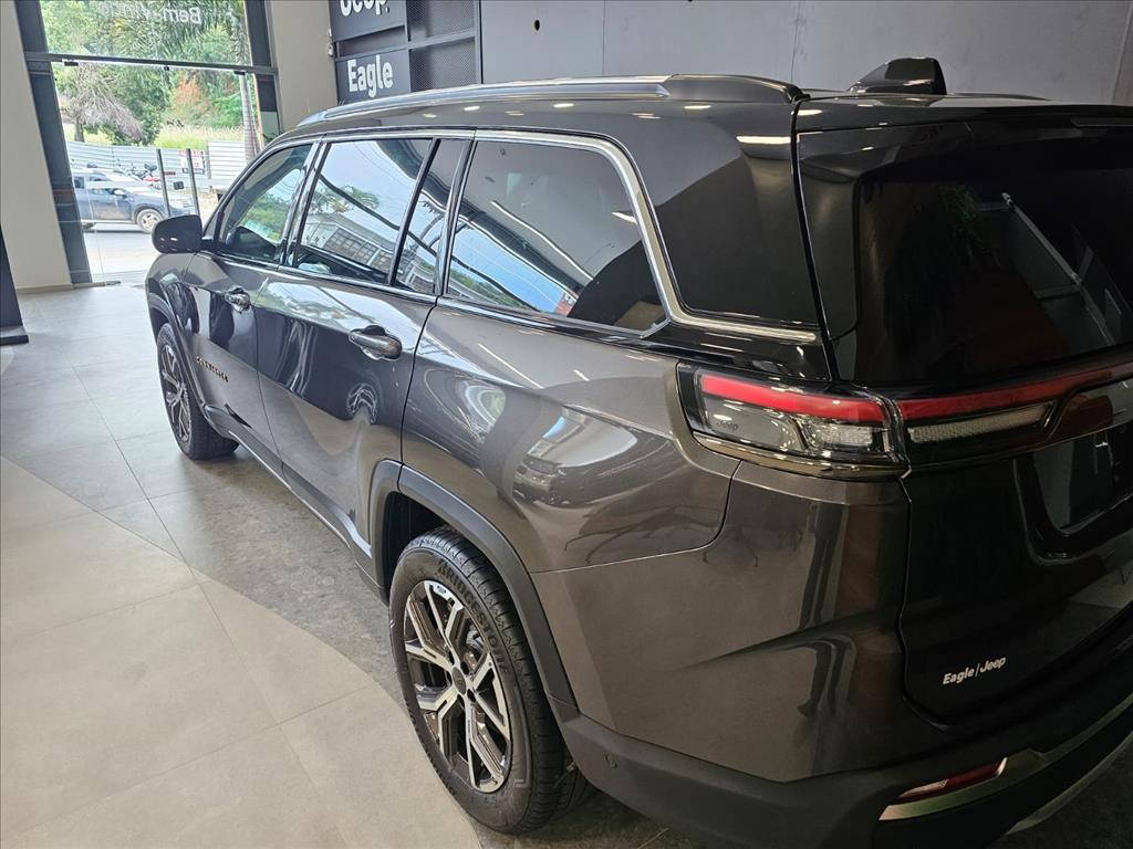 COMMANDER 1.3 T270 TURBO FLEX LIMITED AT65