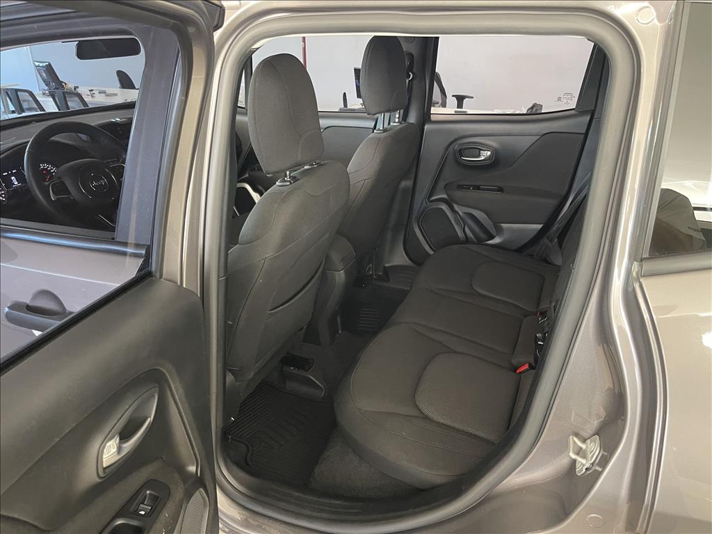 RENEGADE 1.8 16V FLEX 4P AUTOMÁTICO9