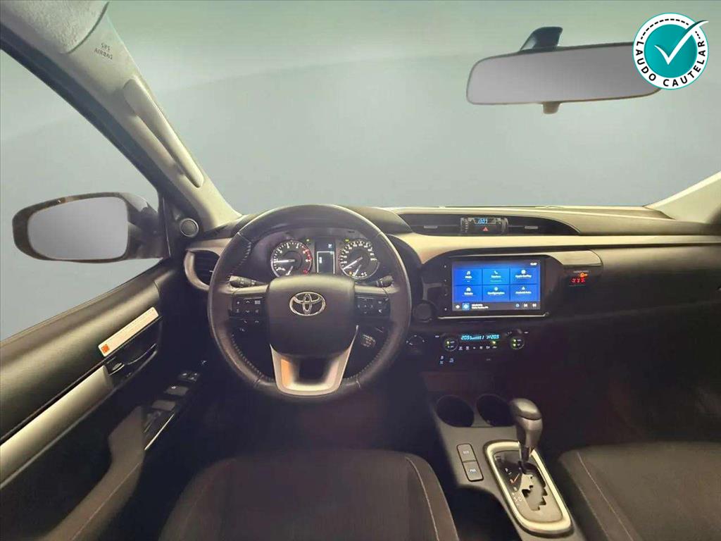 HILUX 2.8 D-4D TURBO DIESEL CD SR 4X4 AUTOMÁTICO7