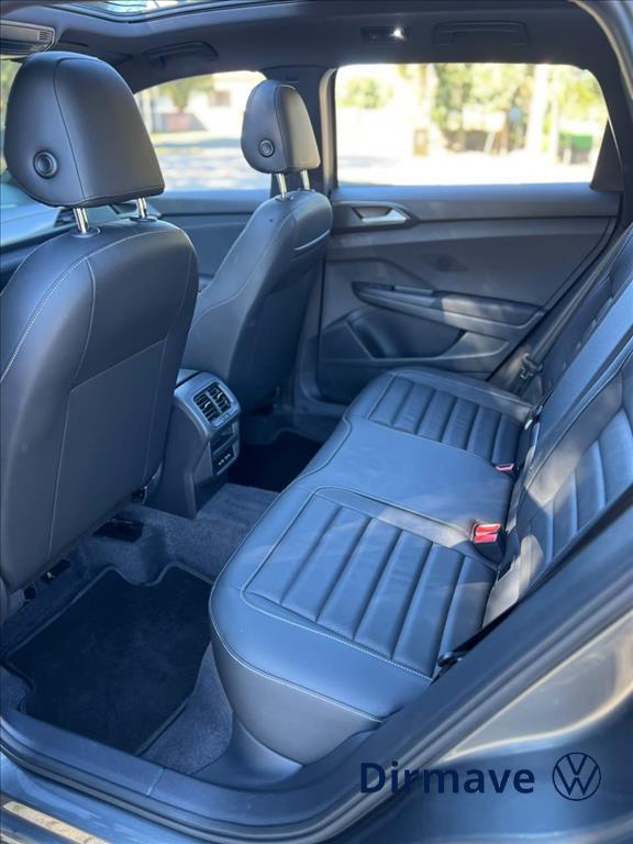 TAOS 1.4 250 TSI TOTAL FLEX HIGHLINE AUTOMÁTICO11