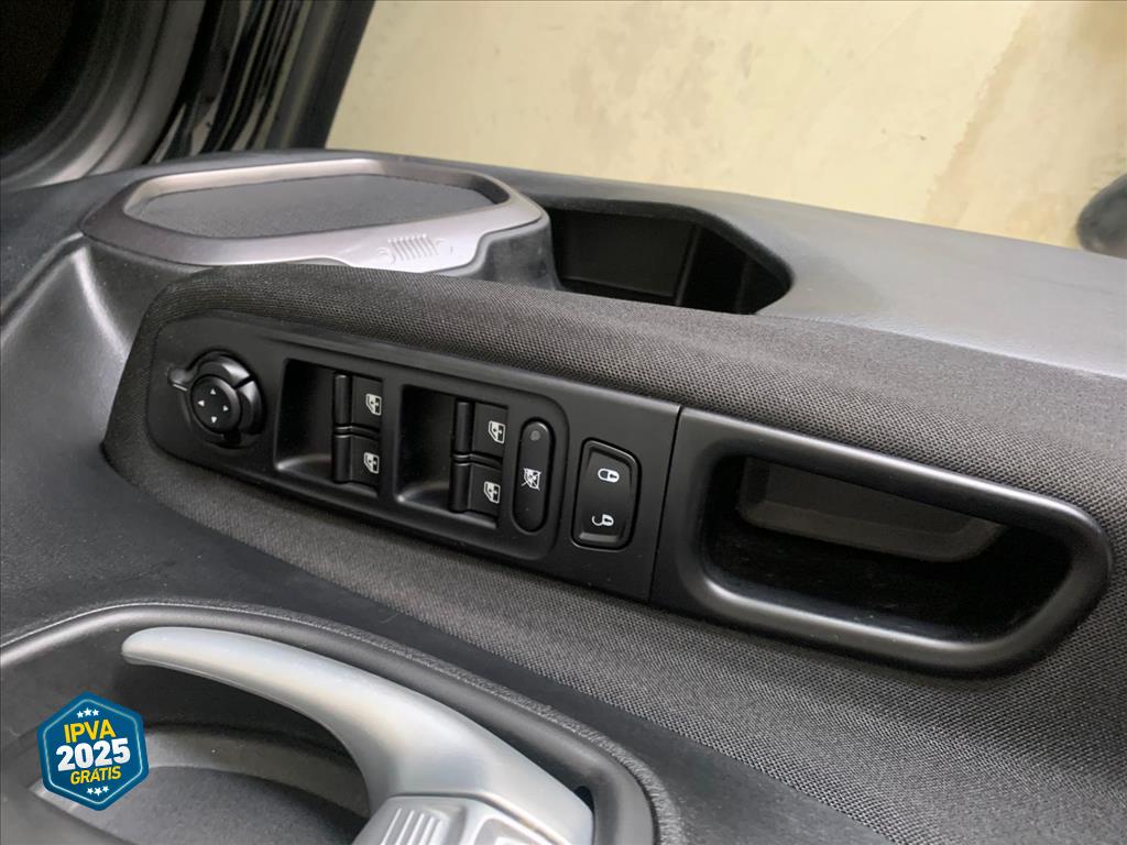 RENEGADE 1.3 T270 TURBO FLEX AT64