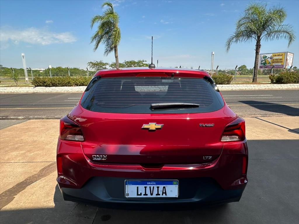 ONIX 1.0 TURBO FLEX LTZ AUTOMÁTICO4