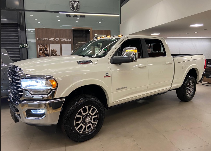 3500 6.7 I6 TURBO DIESEL LIMITED LONGHORN CD 4X4  AUTOMÁTICO1