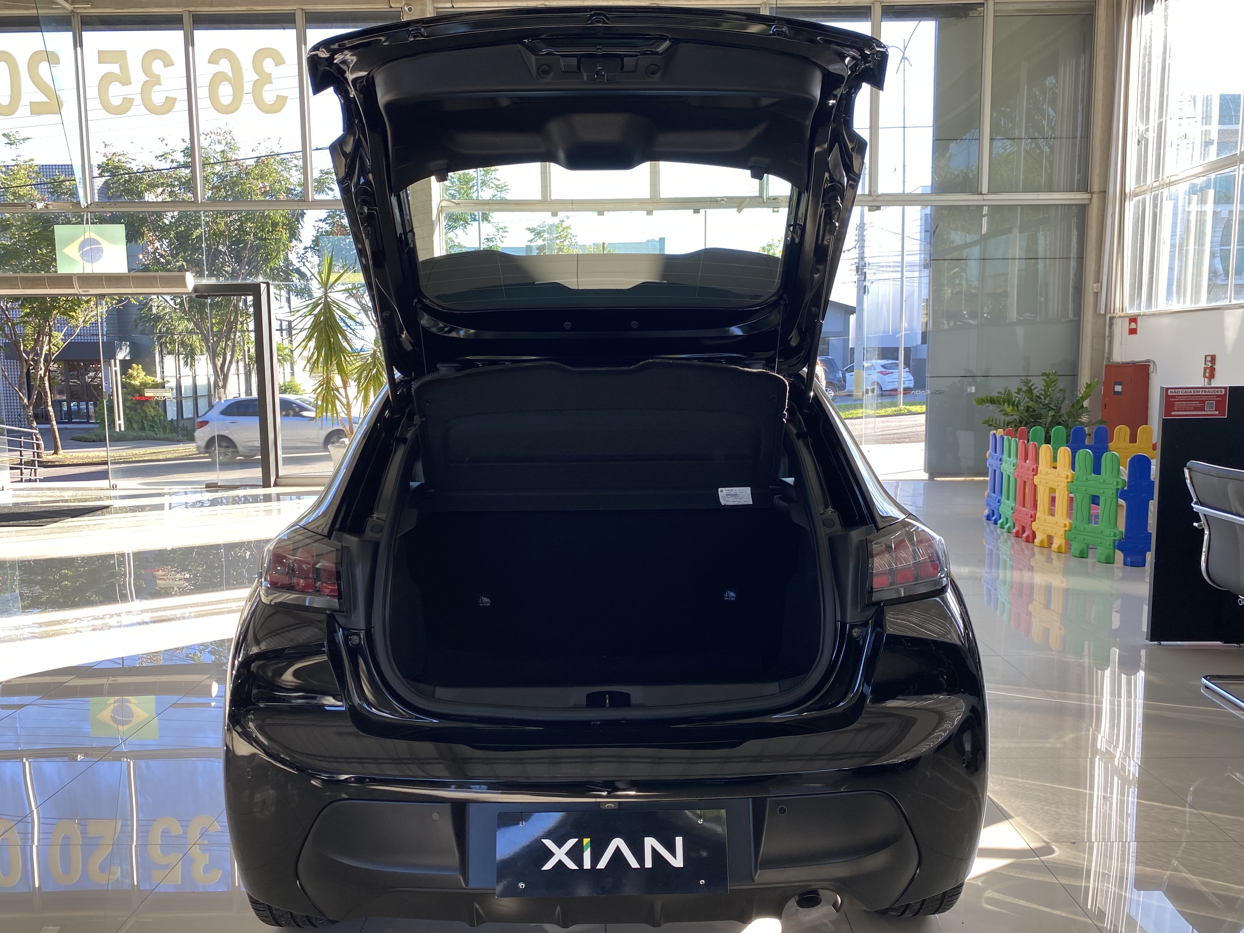 208 1.0 FIREFLY FLEX STYLE MANUAL10