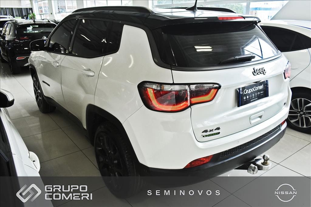 COMPASS 2.0 16V DIESEL LIMITED 4X4 AUTOMÁTICO1