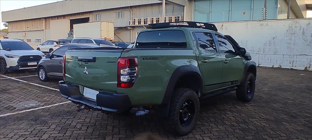L200 TRITON 2.4 16V TURBO DIESEL SPORT SAVANA CD 4P 4X4 AUTOMÁTICO6