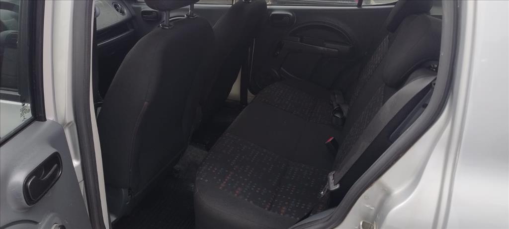 UNO 1.0 EVO VIVACE 8V FLEX 4P MANUAL9