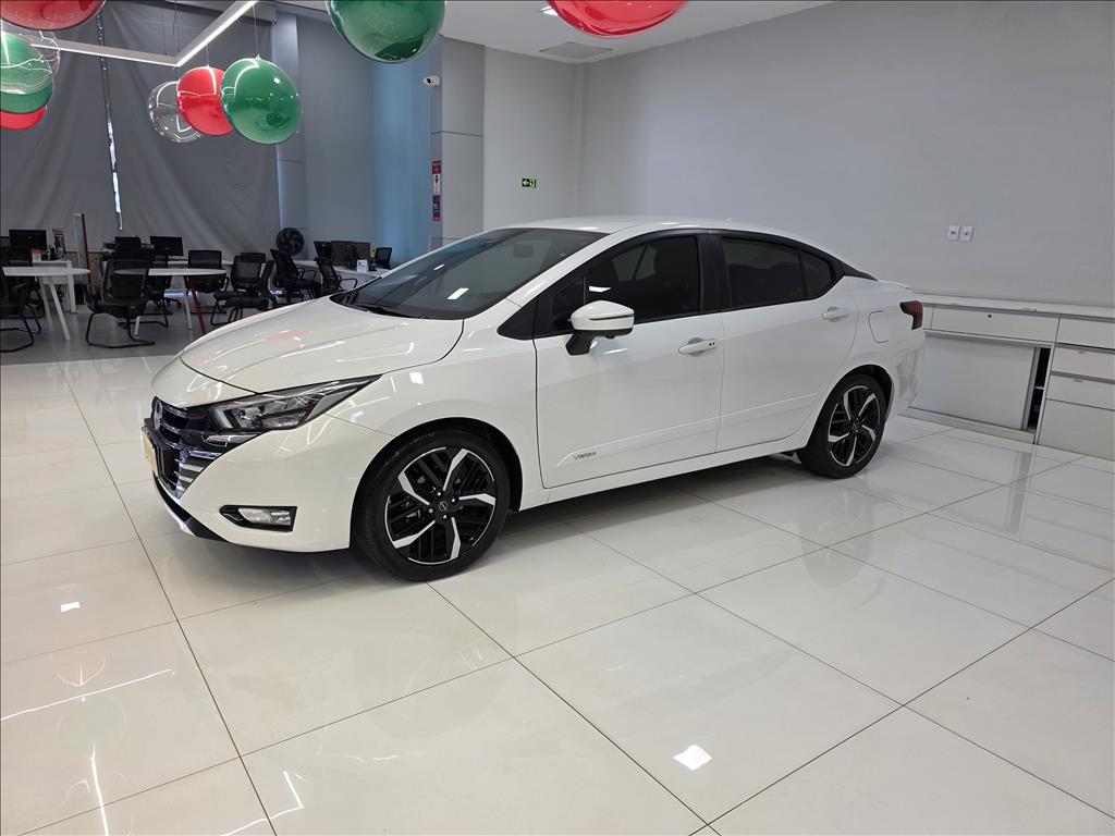 VERSA 1.6 16V FLEX EXCLUSIVE XTRONIC