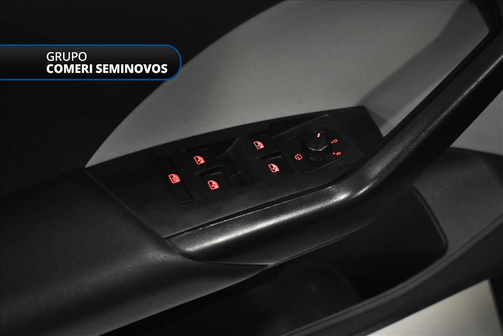 T-CROSS 1.4 250 TSI TOTAL FLEX HIGHLINE AUTOMÁTICO15