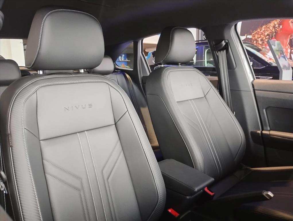 NIVUS 1.0 200 TSI TOTAL FLEX HIGHLINE AUTOMÁTICO5