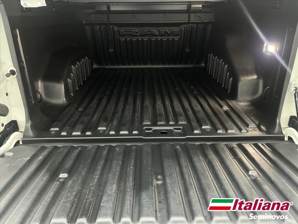 RAMPAGE 2.2 TURBO DIESEL LARAMIE 4X4 AUTOMÁTICO15