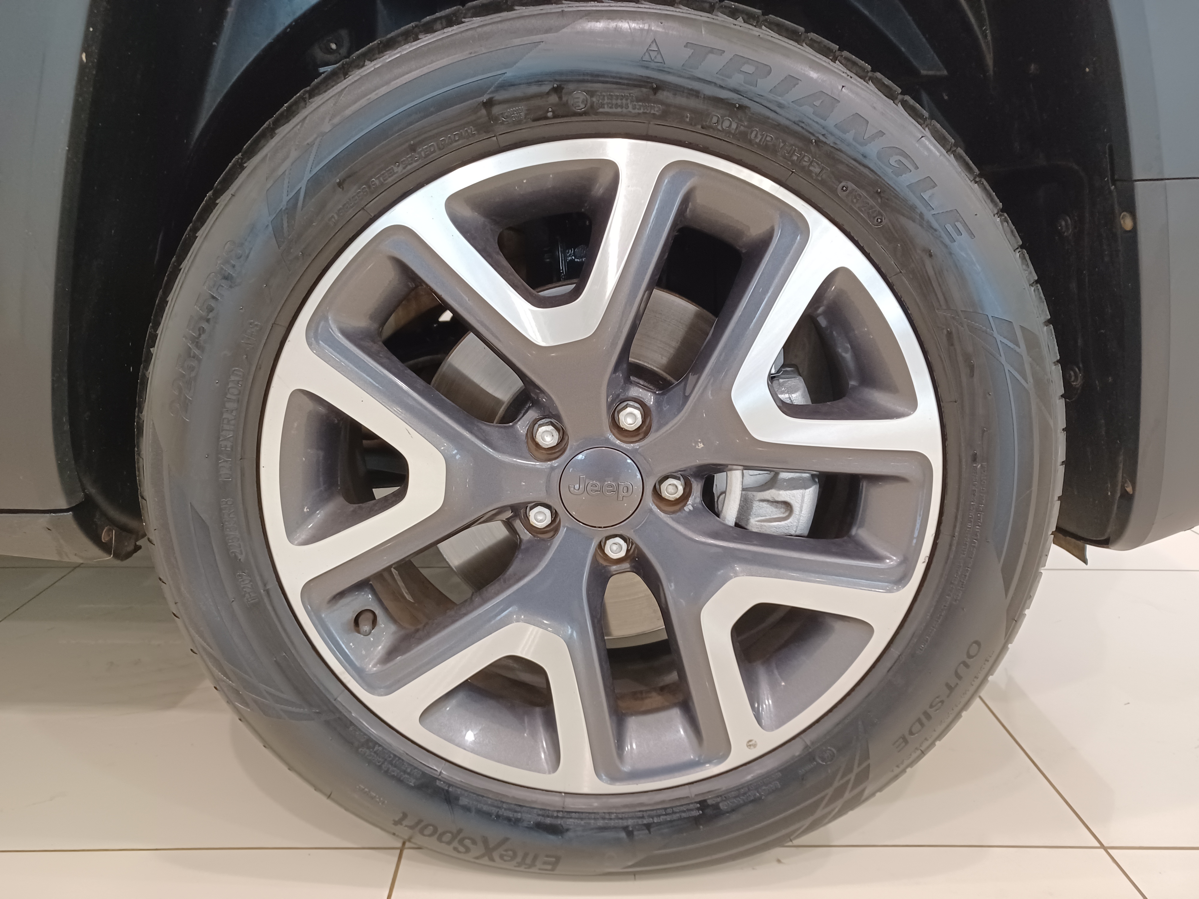 Jeep-RENEGADE-1.8 16V FLEX LONGITUDE 4P AUTOMÁTICO