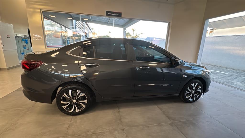 ONIX PLUS 1.0 TURBO FLEX PREMIER AUTOMÁTICO5
