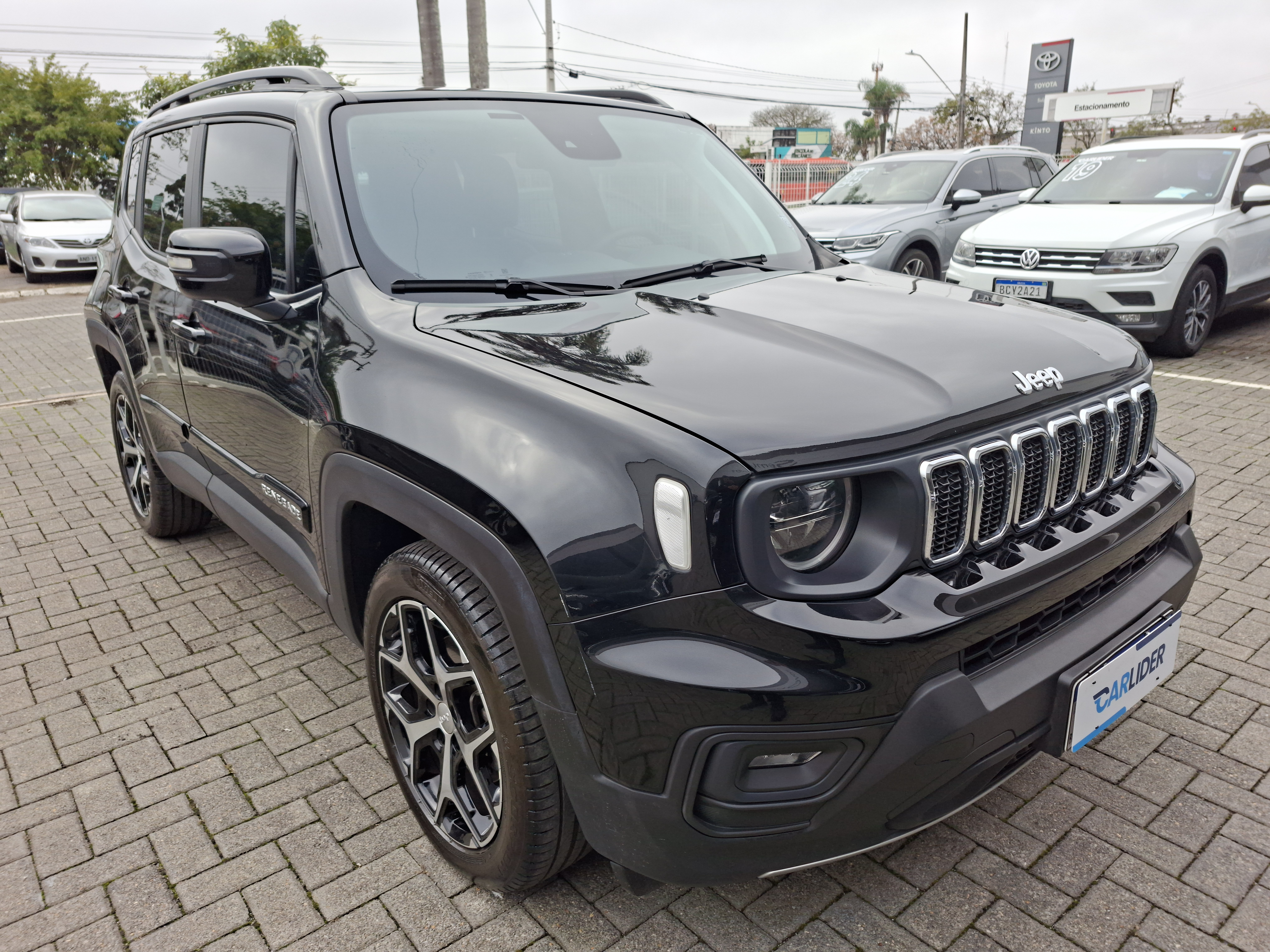 RENEGADE 1.3 T270 TURBO FLEX SAHARA AT62