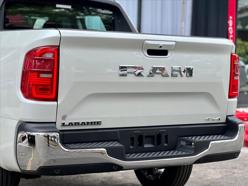 RAMPAGE 2.0 TURBO DIESEL LARAMIE 4X4 AUTOMÁTICO14