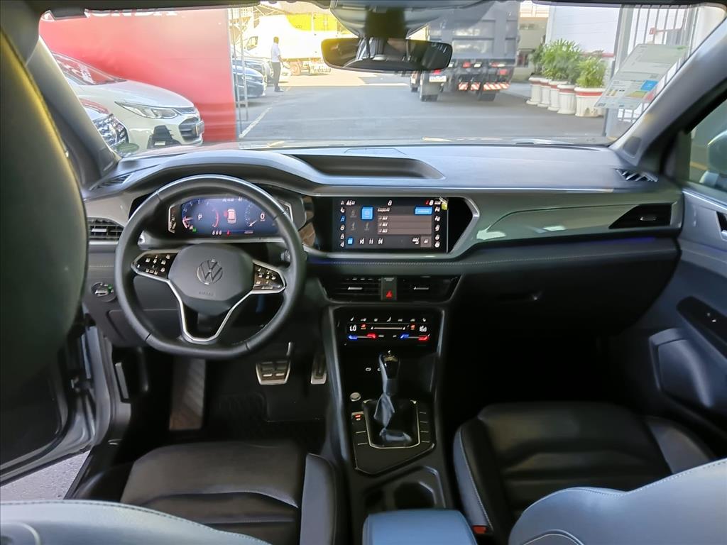 TAOS 1.4 250 TSI TOTAL FLEX HIGHLINE AUTOMÁTICO9