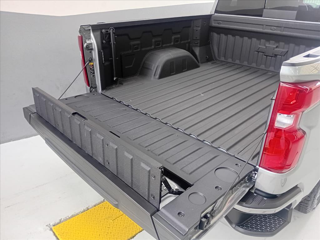 SILVERADO 5.3 V8 GASOLINA 1500 HIGH COUNTRY 4X4 AUTOMÁTICO