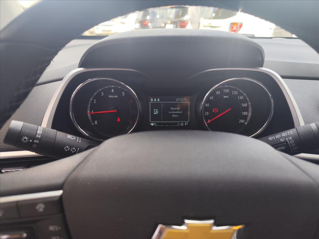 TRACKER 1.0 TURBO FLEX LTZ AUTOMÁTICO5