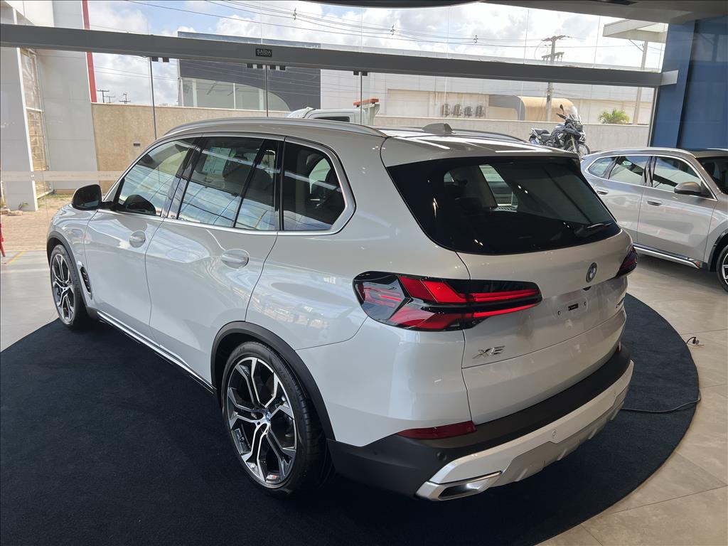 X5 3.0 I6 TURBO HÍBRIDO XDRIVE50E X-LINE AUTOMÁTICO8