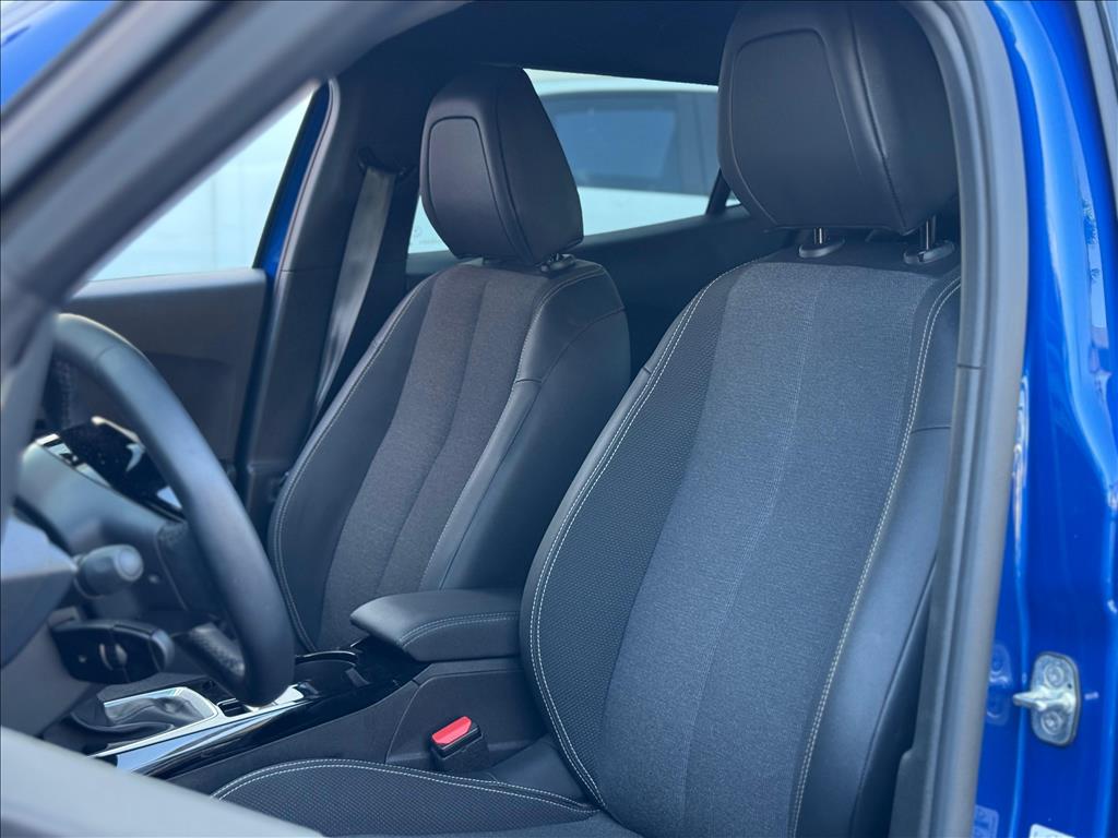 PEUGEOT 2008 1.0 TURBO 200 FLEX ACTIVE CVT