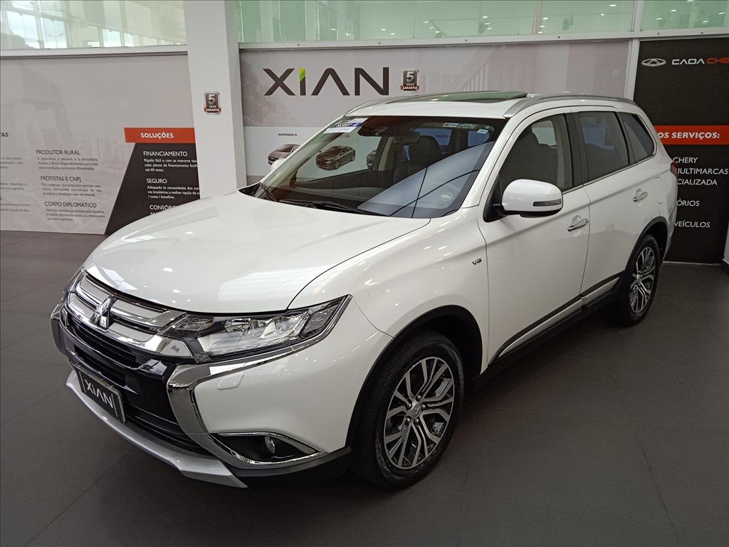 OUTLANDER 3.0 GT 4X4 V6 24V GASOLINA 4P AUTOMÁTICO OUTLANDER 3.0 GT 4X4 V6 24V GASOLINA 4P AUTOMÁTICO