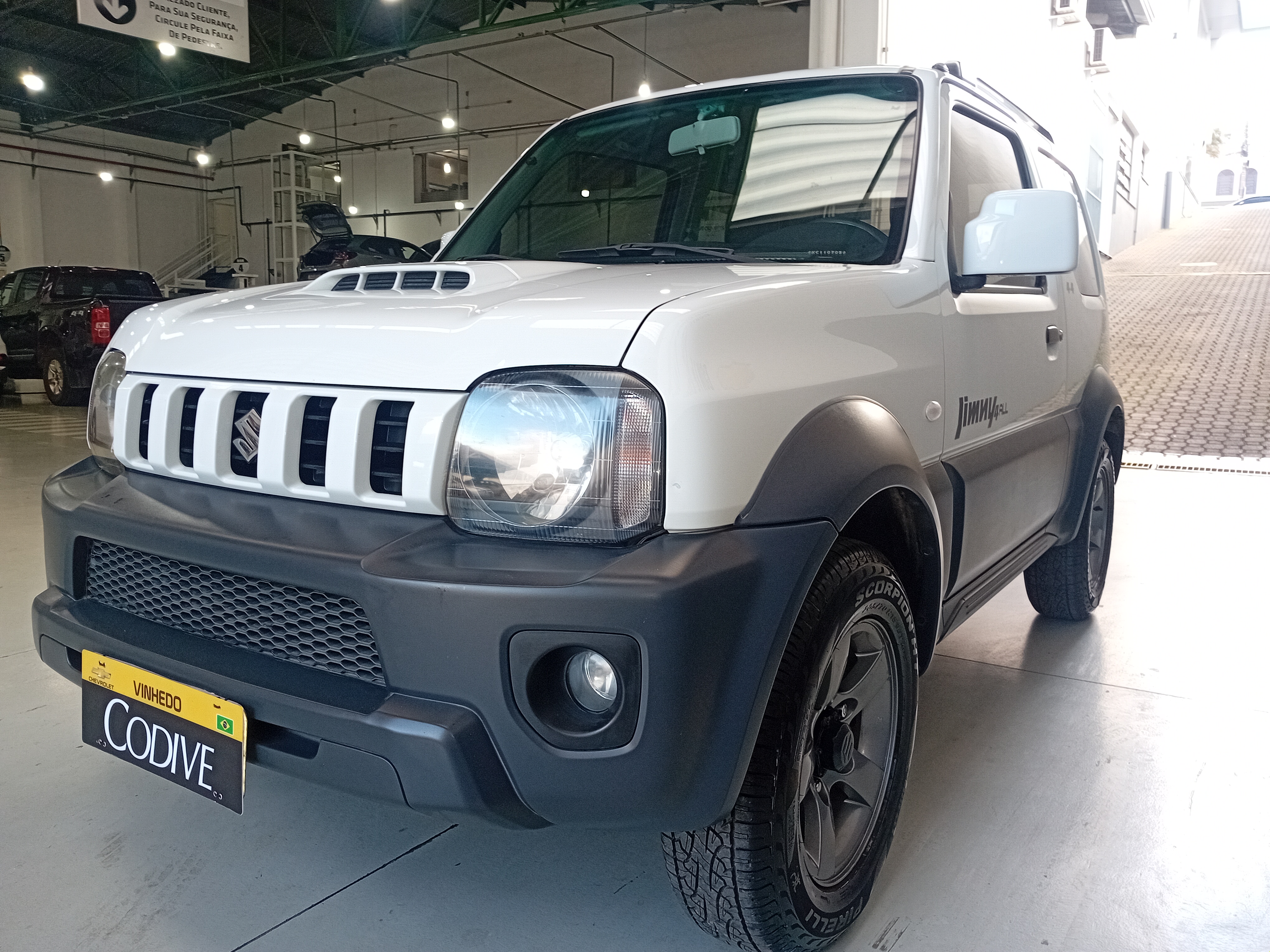 JIMNY 1.3 4ALL 4X4 16V GASOLINA 2P MANUAL