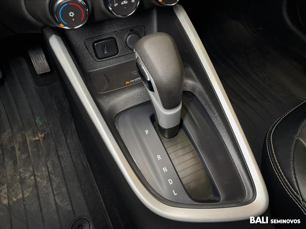 ONIX PLUS 1.0 TURBO FLEX PREMIER AUTOMÁTICO15