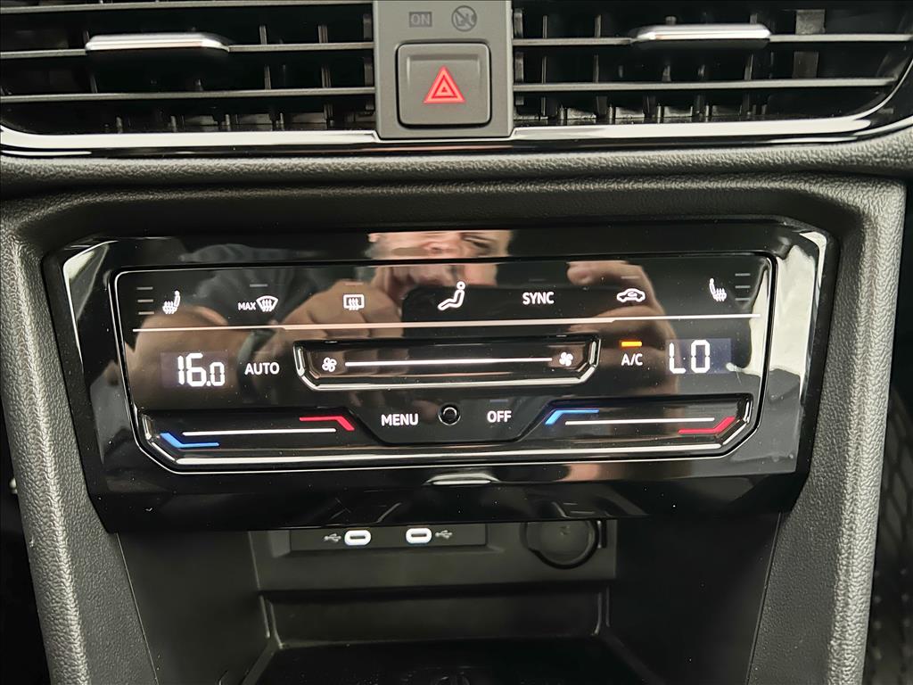 TAOS 1.4 250 TSI TOTAL FLEX HIGHLINE AUTOMÁTICO
