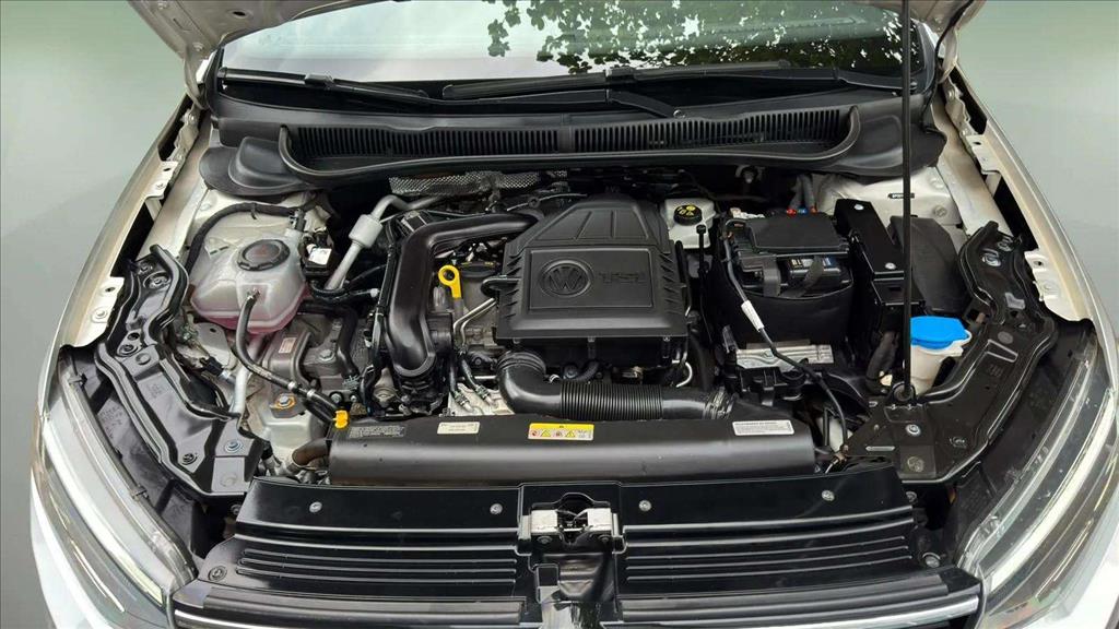 VIRTUS 1.0 200 TSI HIGHLINE AUTOMÁTICO14