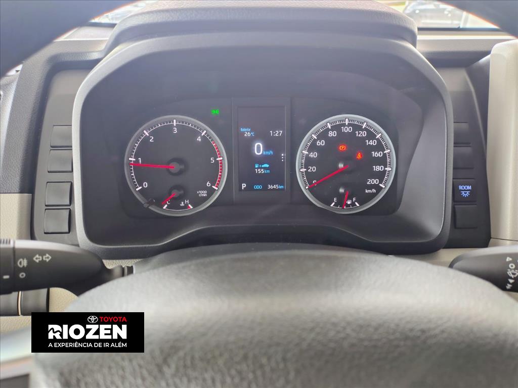 HIACE 2.8 D-4D TURBO DIESEL MINIBUS 15+1 DX AUTOMÁTICO8