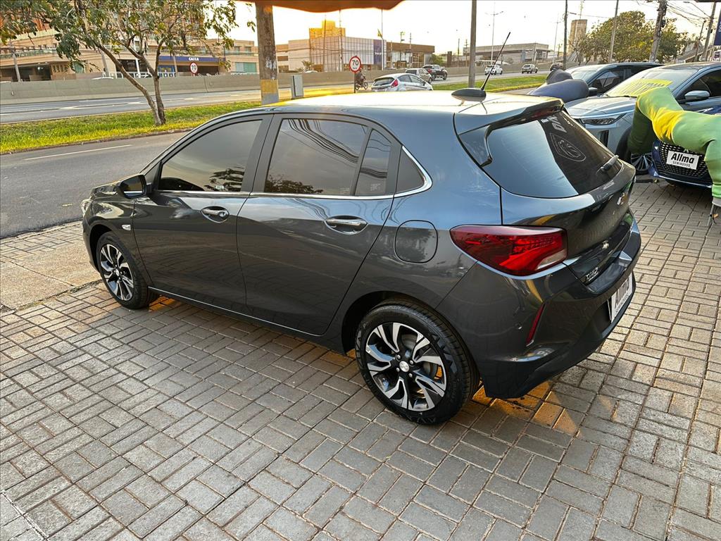 ONIX 1.0 TURBO FLEX PREMIER AUTOMÁTICO ONIX 1.0 TURBO FLEX PREMIER AUTOMÁTICO