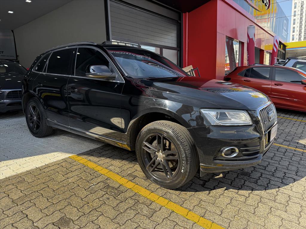 Audi Q5 - 2.0 TFSI AMBIENTE 16V 225CV GASOLINA 4P AUTOMÁTICO