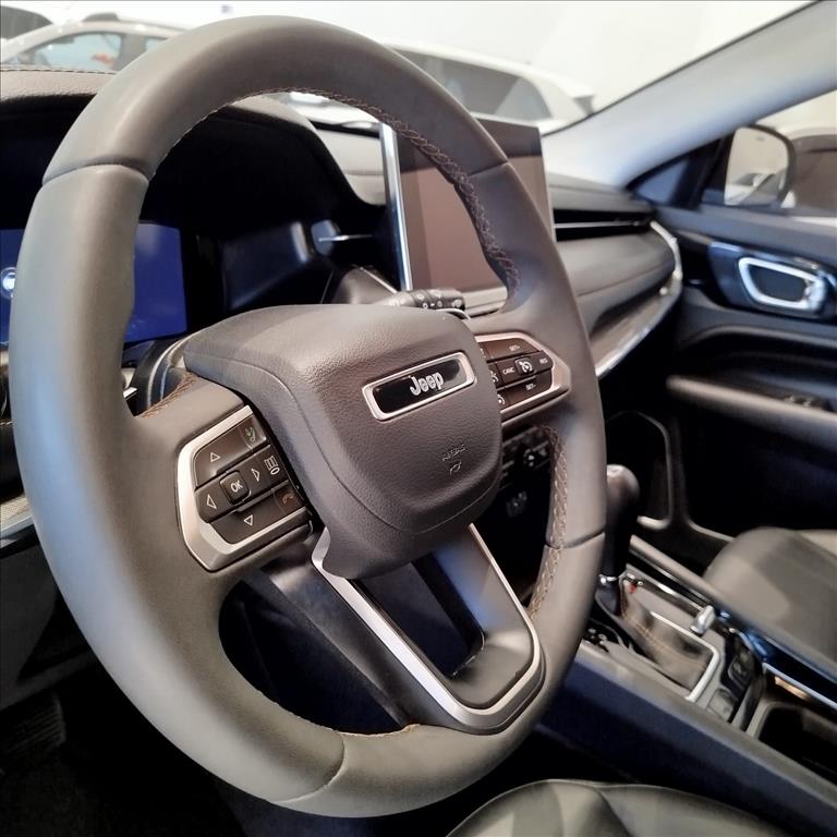 COMPASS 2.0 TD350 TURBO DIESEL LIMITED AT9