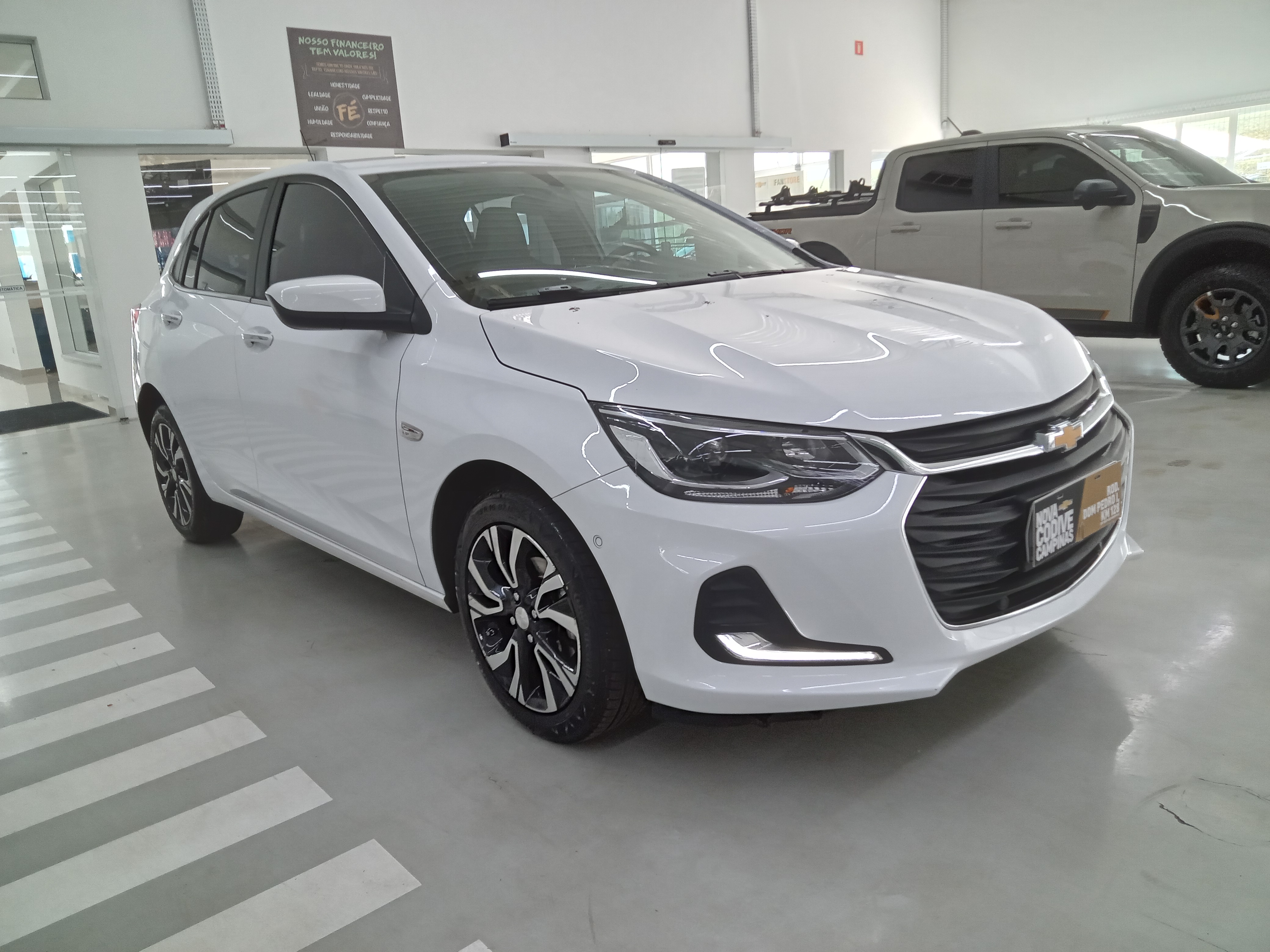 ONIX 1.0 TURBO FLEX PREMIER AUTOMÁTICO1