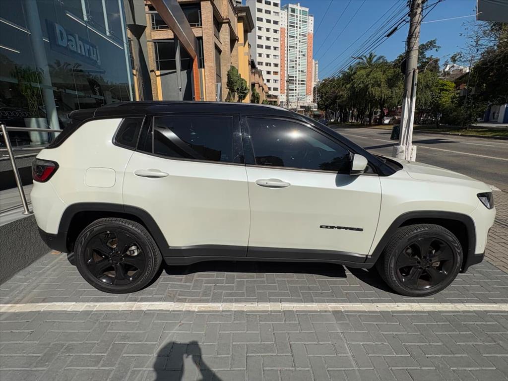 COMPASS 2.0 16V DIESEL LONGITUDE 4X4 AUTOMÁTICO7