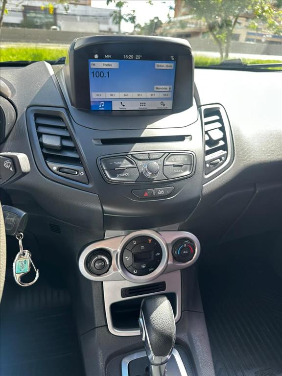 FIESTA 1.6 TI-VCT FLEX SEL POWERSHIFT11