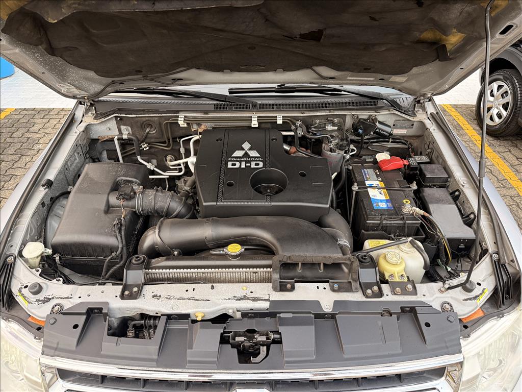 MITSUBISHI PAJERO 2.5 HD 4X4 8V TURBO INTERCOOLER DIESEL 4P MANUAL