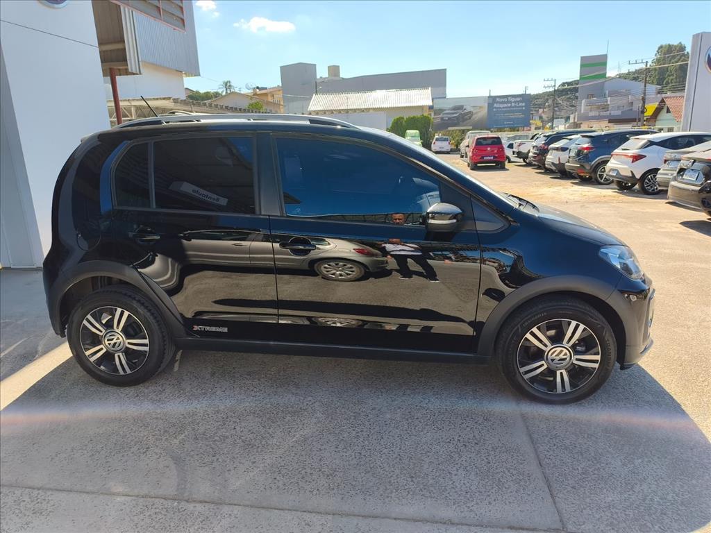 UP 1.0 170 TSI TOTAL FLEX XTREME 4P MANUAL4