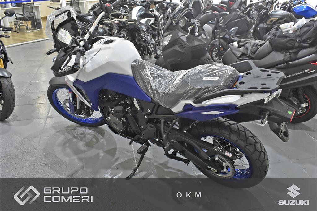 V-STROM 800 DE3