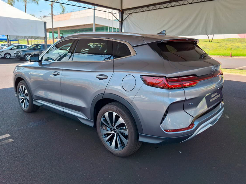 SONG PLUS 1.5 DM-I HÍBRIDO AUTOMÁTICO6