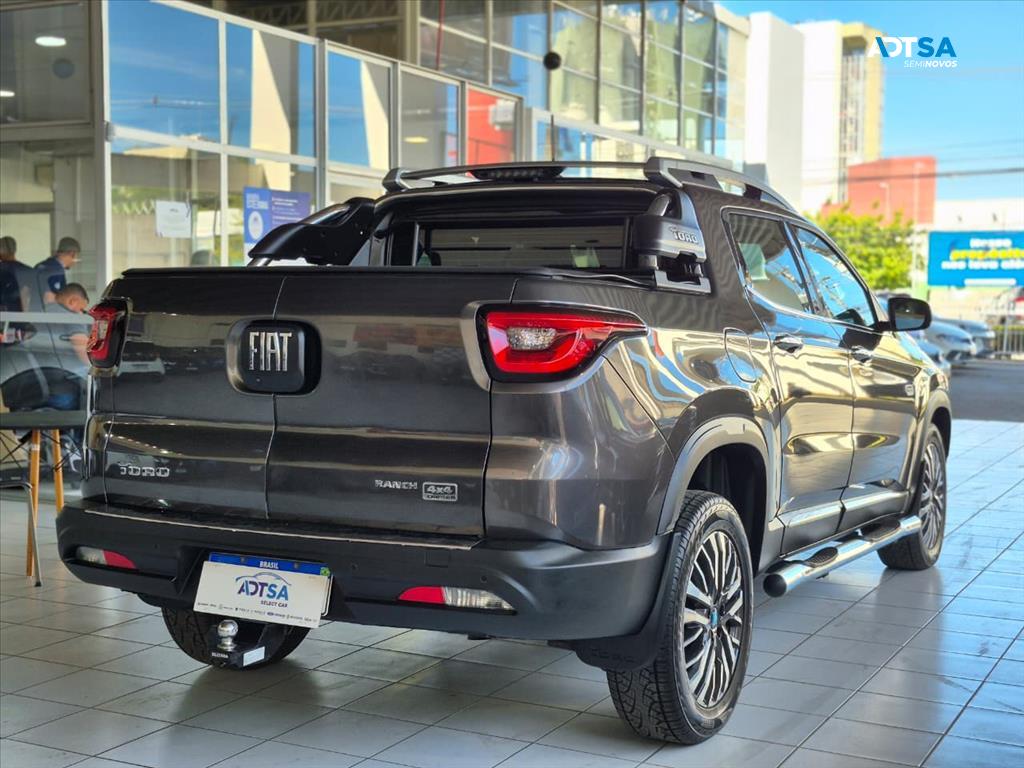 FIAT TORO 2.0 16V TURBO DIESEL RANCH 4WD AT9